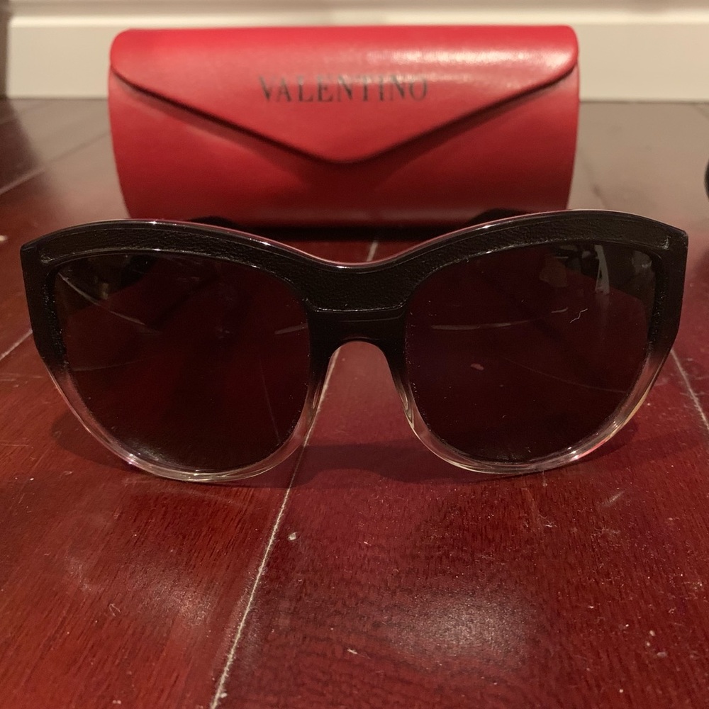 Valentino sunglasses